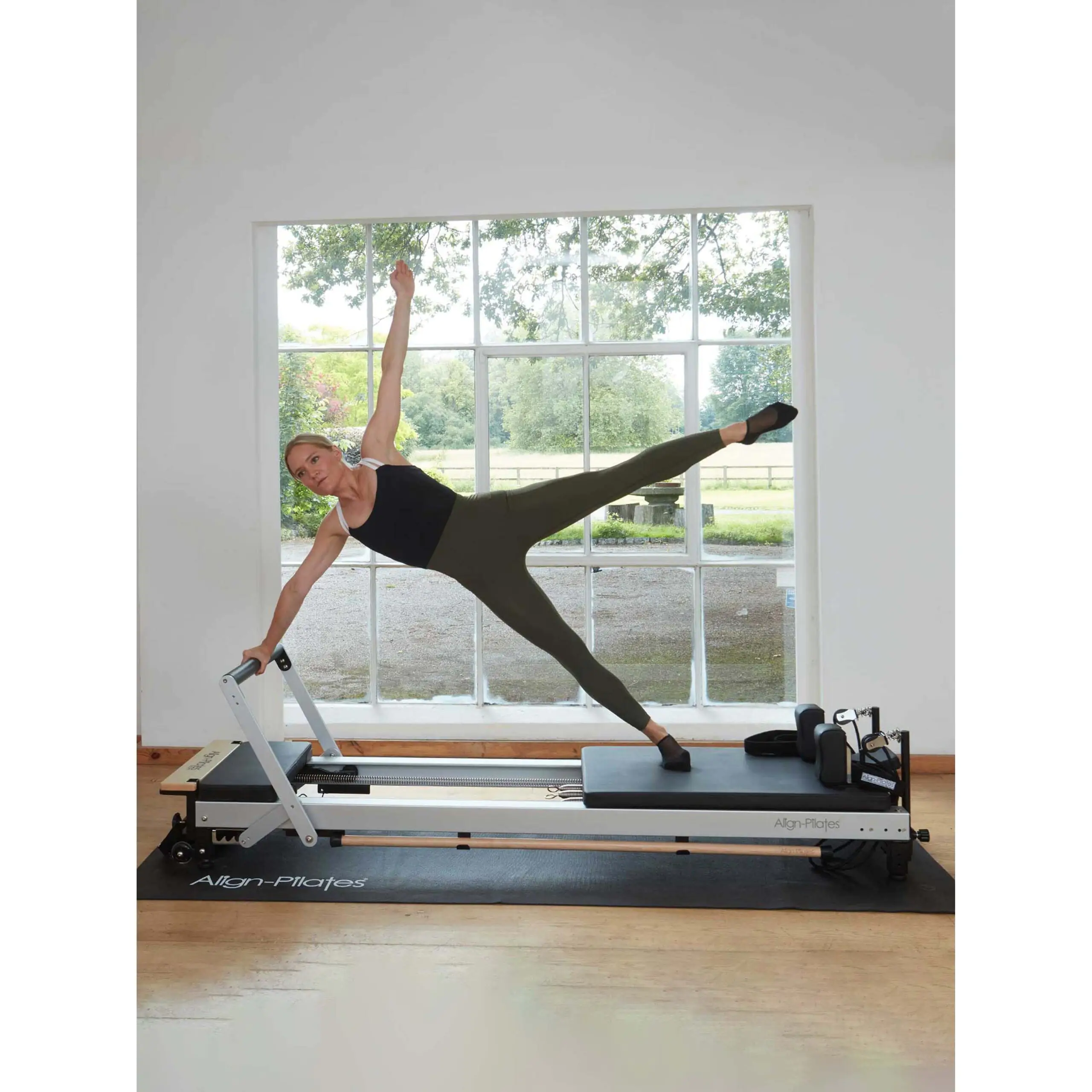 Align-Pilates C8-Pro Commercial Pilates Reformer - Bundle